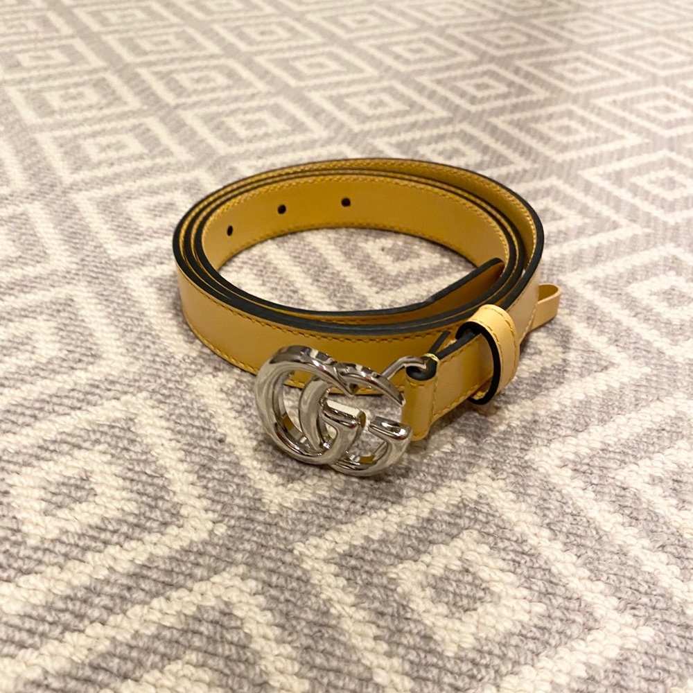 Gucci logo belt yellow size 85